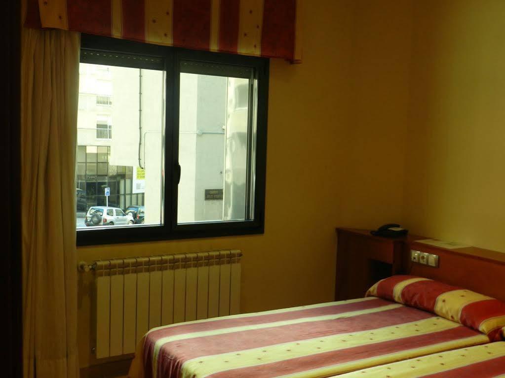 Aparthotel Iceberg Сан-Жулиа-де-Лория Экстерьер фото